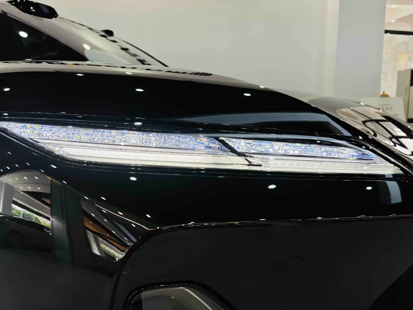 NIO ES8 2025 2025 Base Model 7-Seater