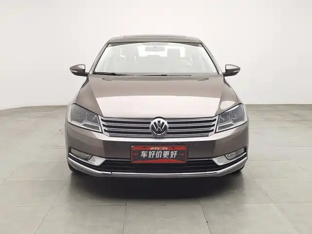 Volkswagen Magotan 2012 Facelift 1.8TSI Leading — фото 3