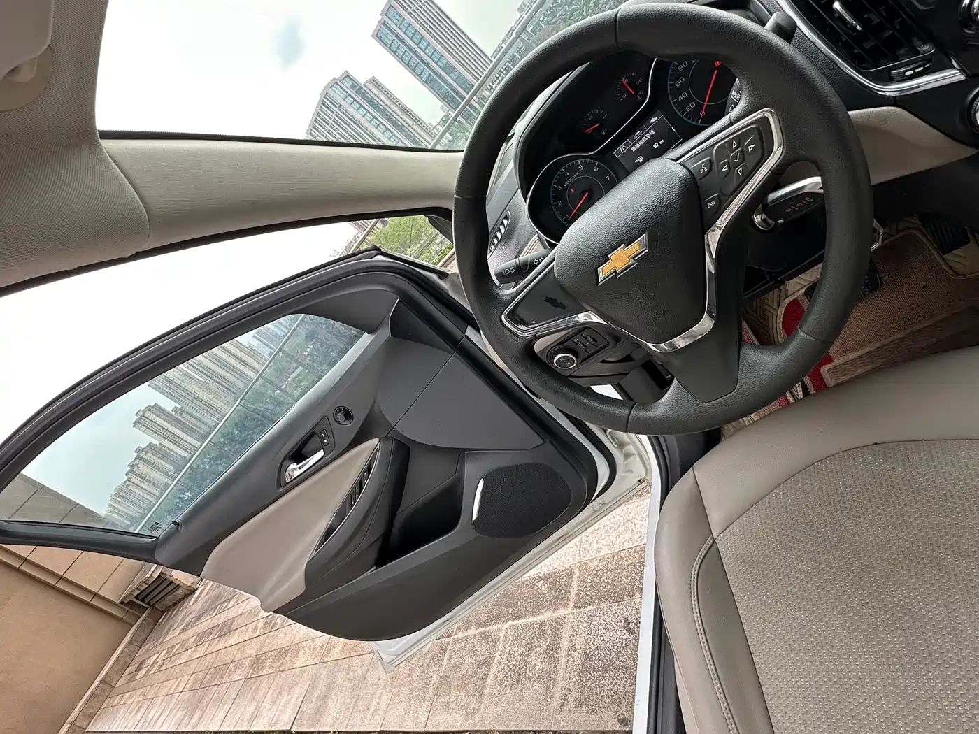 Chevrolet Cruze 2015 1.5L Automatic Luxury Edition фото 20