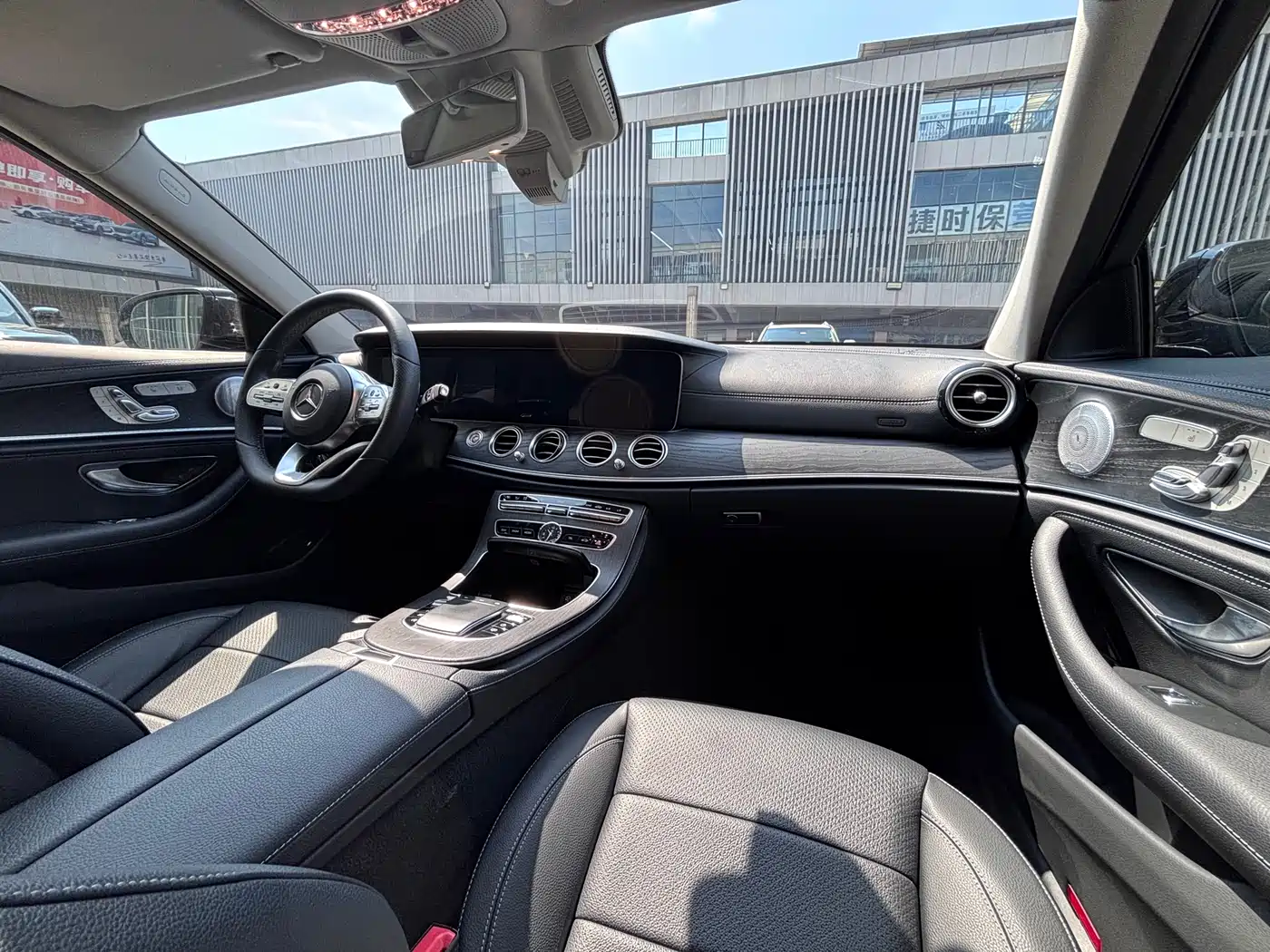 Mercedes-Benz E-Class 2020 Facelift E 300 L Exclusive фото 11