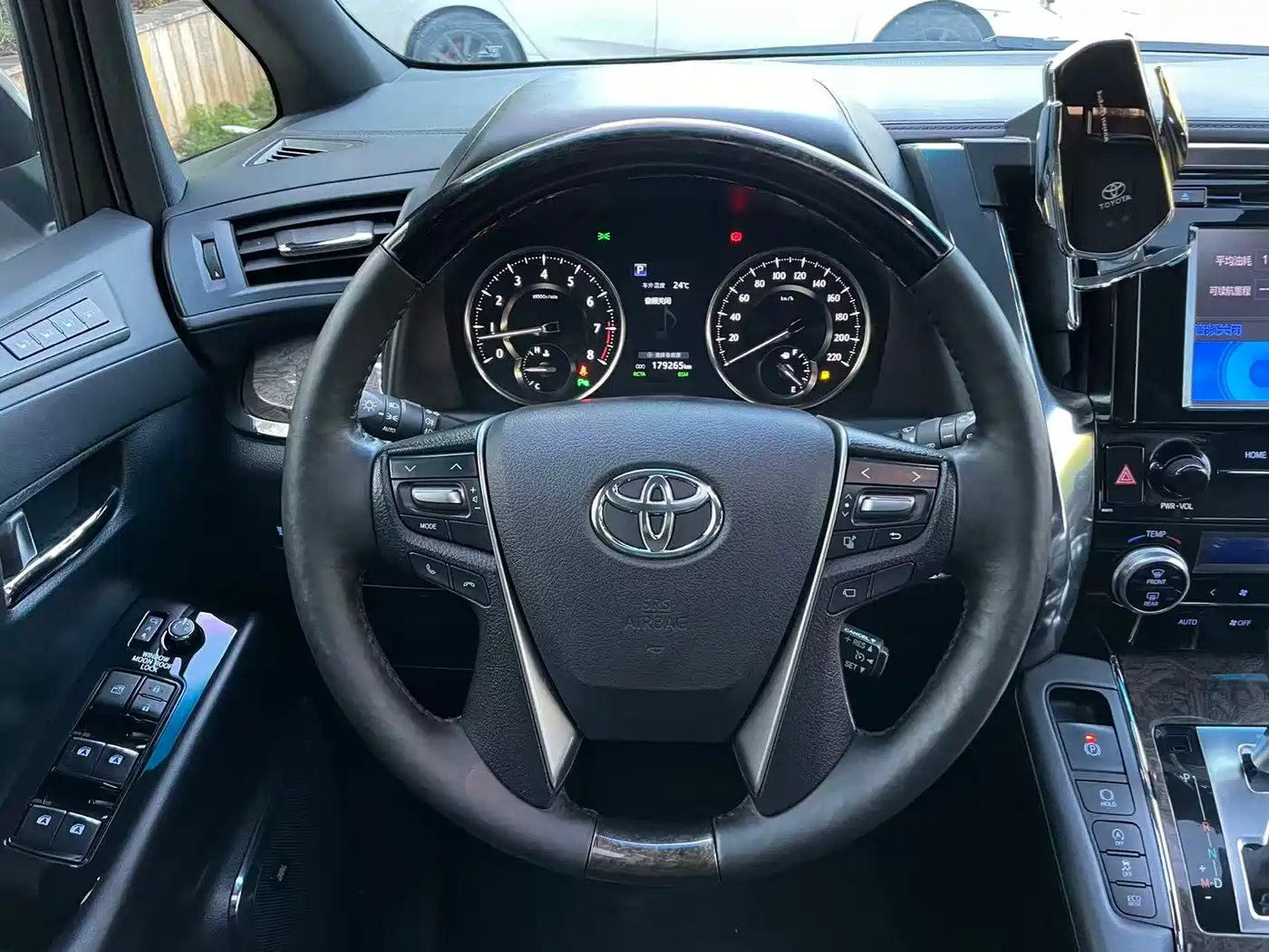 Toyota Alphard 2018 Facelift 3.5L Premium Edition фото 14