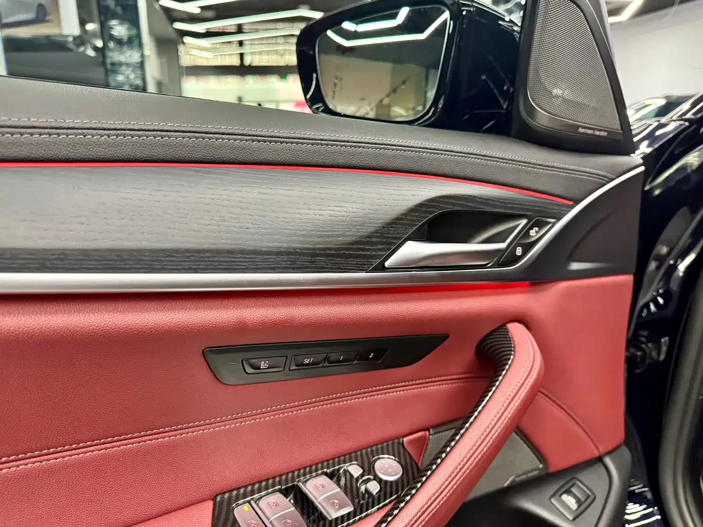 BMW 5 Series 2022 530Li Exclusive M Sport Package фото 6