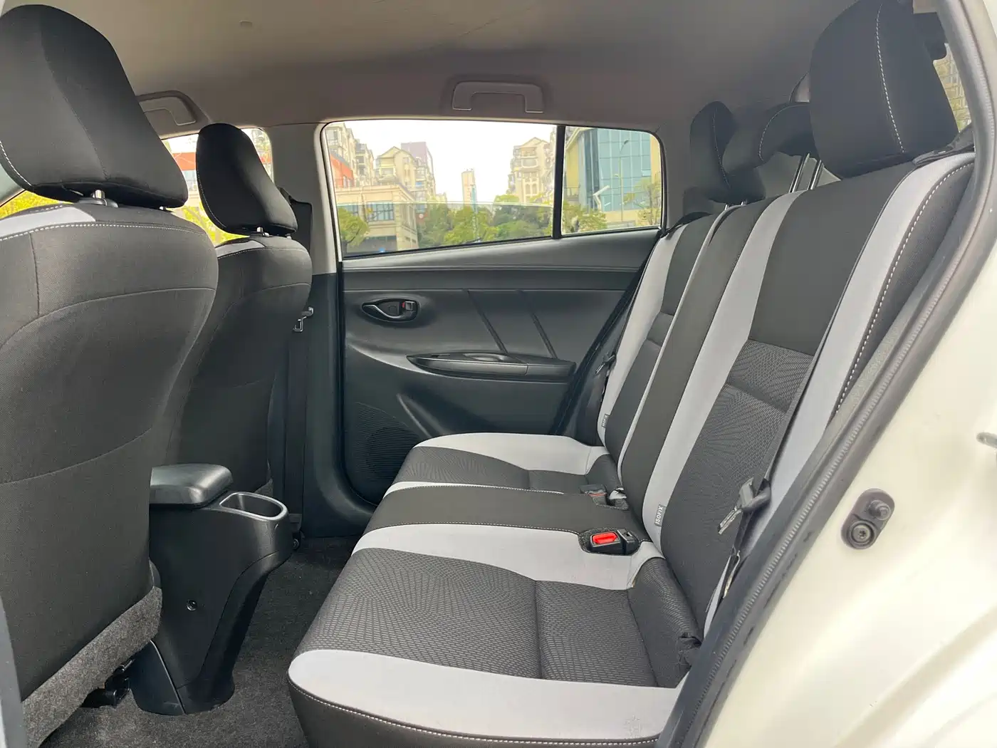 Toyota YARiS L Zhi Xuan 2021 1.5L CVT Leading Edition фото 20