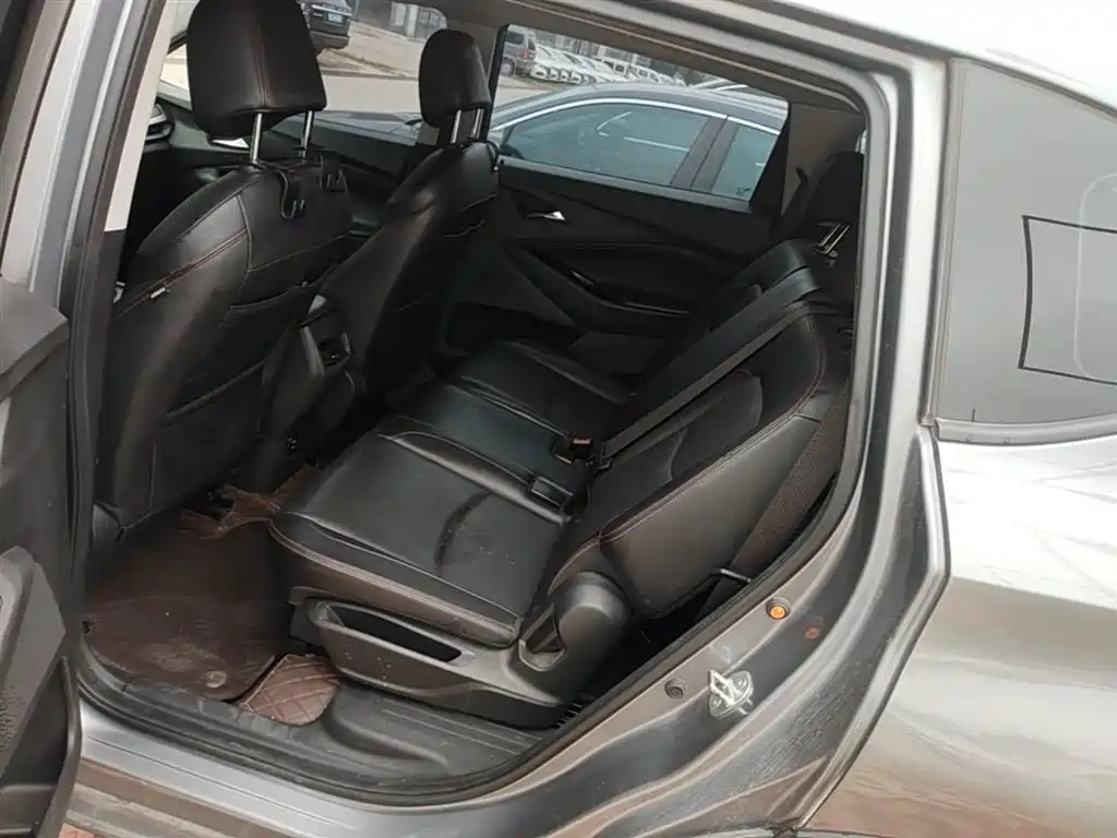 Chevrolet Volando 2019 Redline 530T Automatic Premium Enjoyment Edition (5+2 seater) China VI фото 17