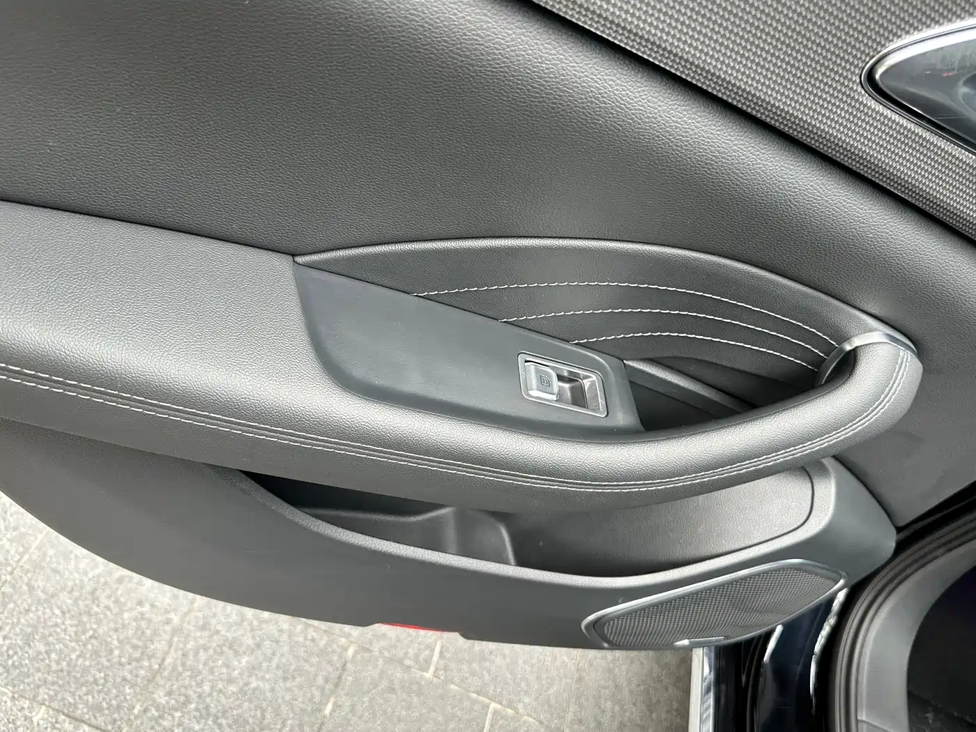 Hongqi H5 2023 1.5T DCT Smart Connect Flag Rhythm фото 11