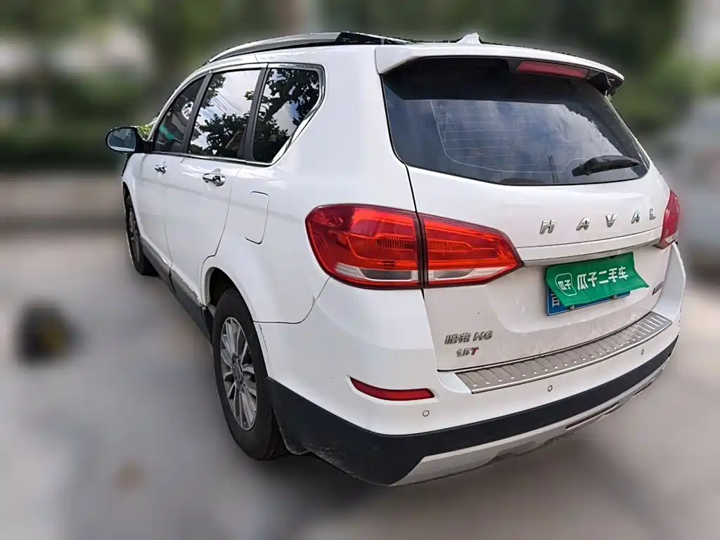 Photo 4 - Haval H6