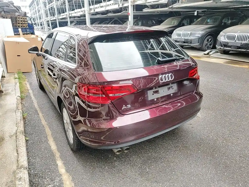 Audi A3 2016 Sportback 35 TFSI Progressive фото 5