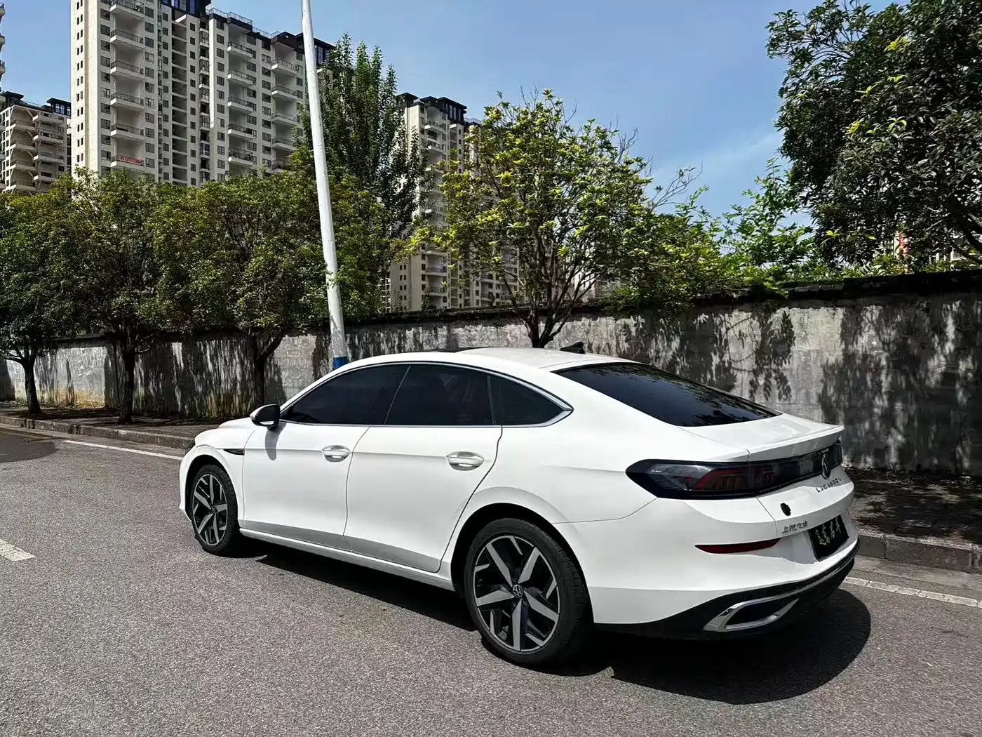 Volkswagen Lamando 2023 Lamando L 280TSI DSG Glamour Edition фото 7