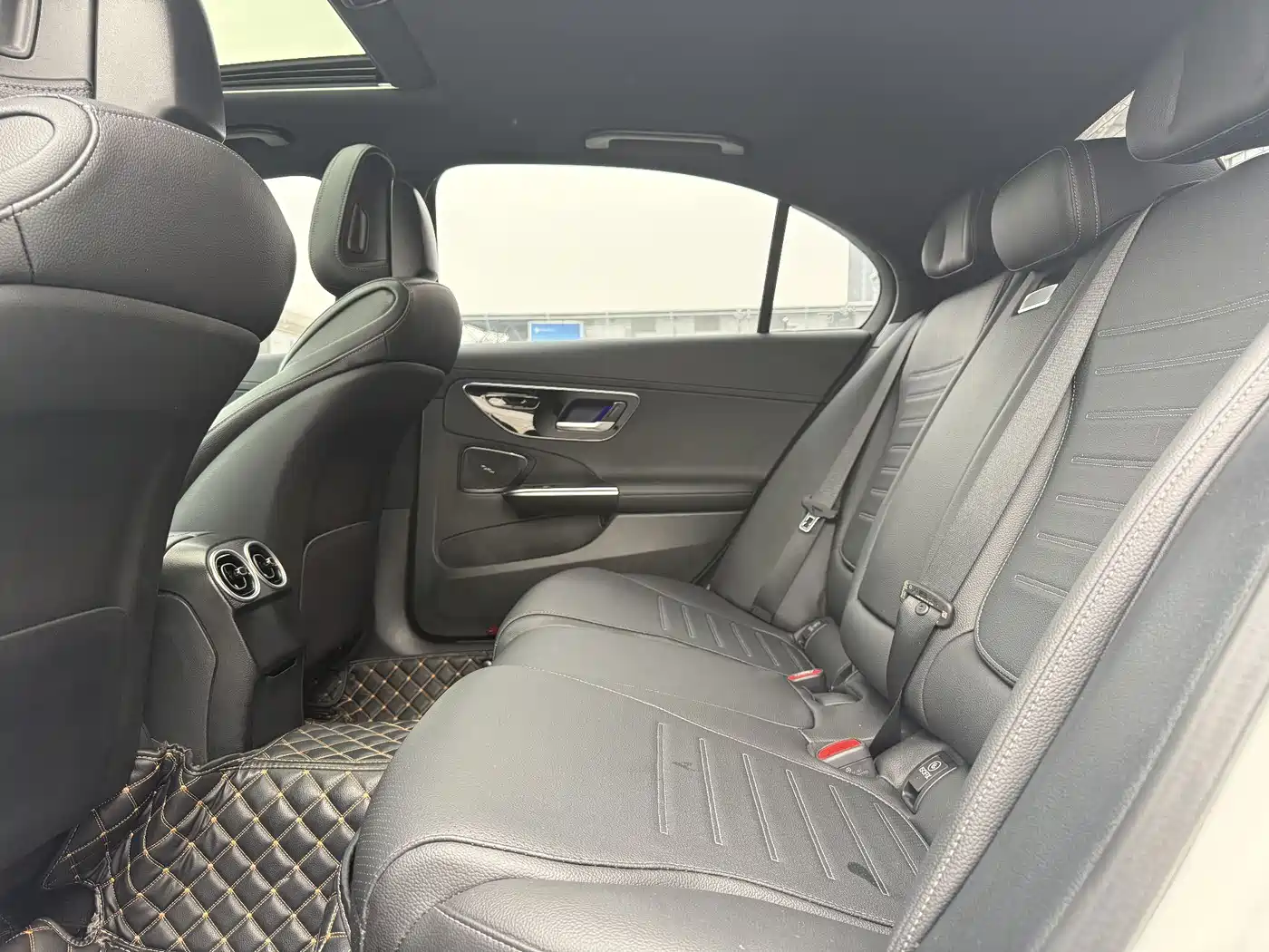 Mercedes-Benz C-Class 2022 Facelift C 200 L Sport фото 11
