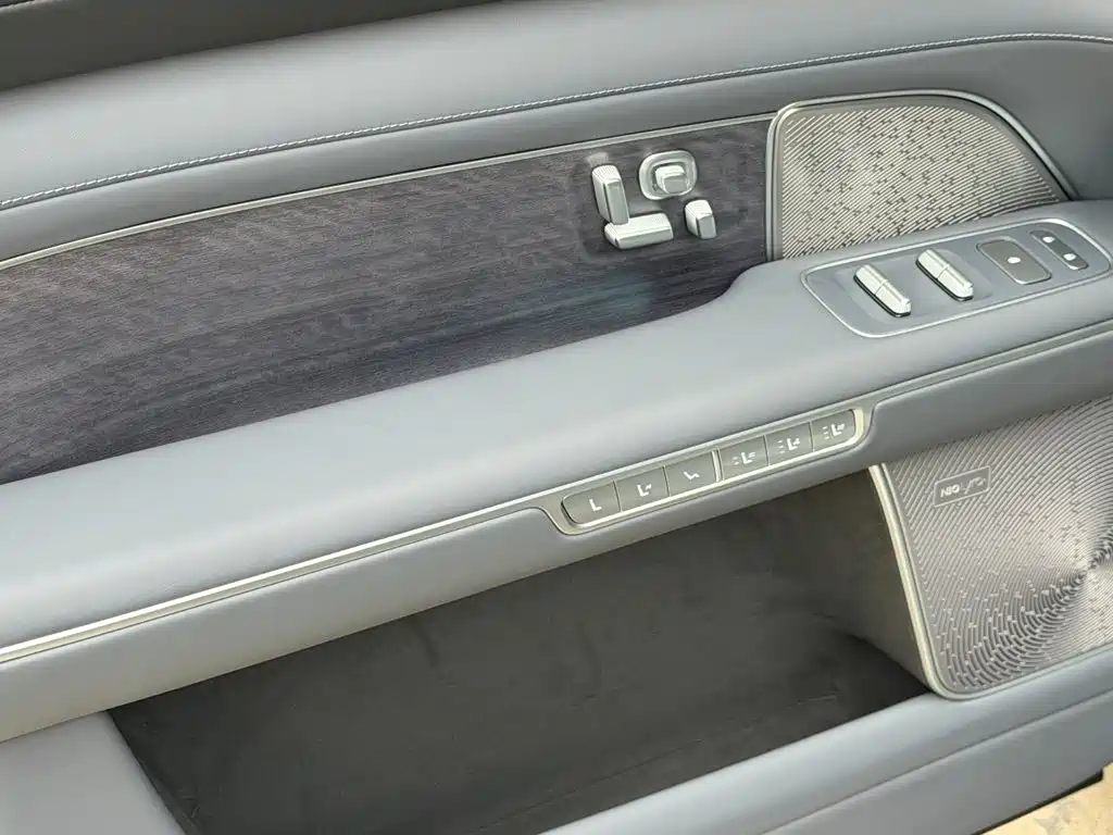 NIO ES8 2026 2025 Base Model
