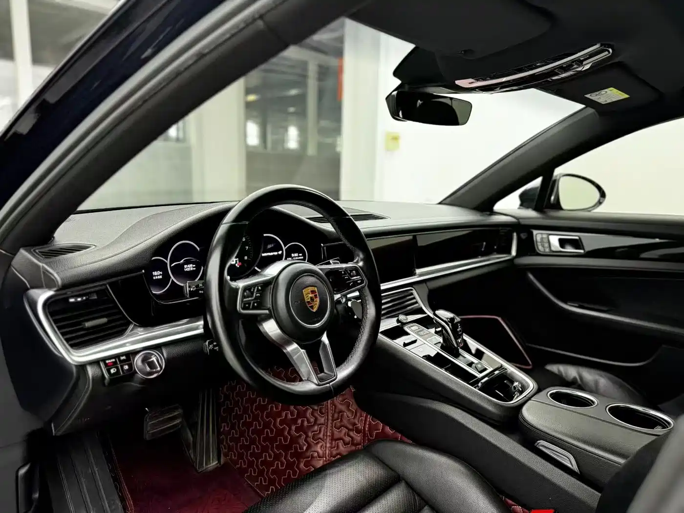 Porsche Panamera 2017 Panamera 4 Executive Long Wheelbase 3.0T фото 4