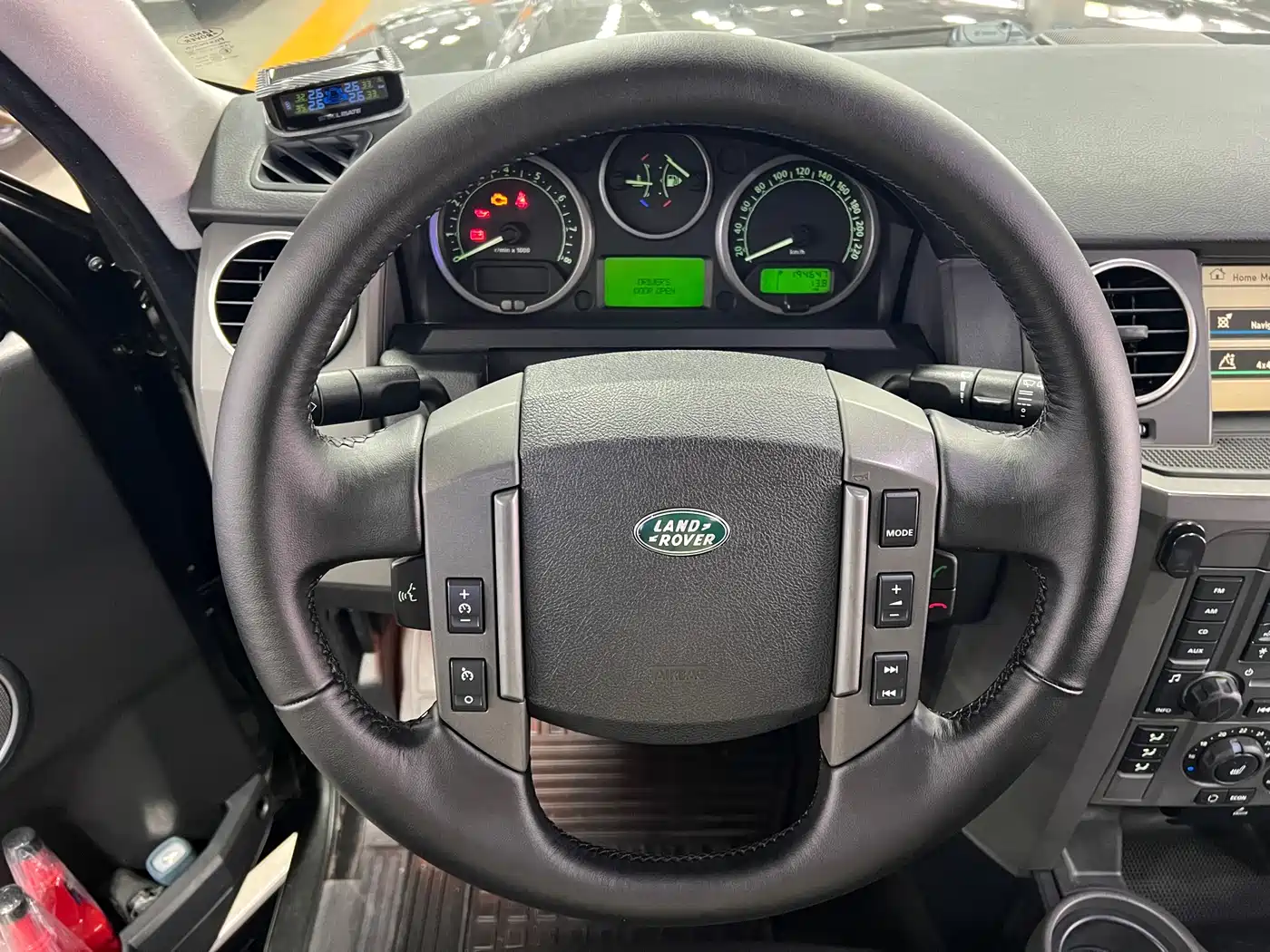 Land Rover Discovery 2005 Model 4.4 V8 HSE фото 7