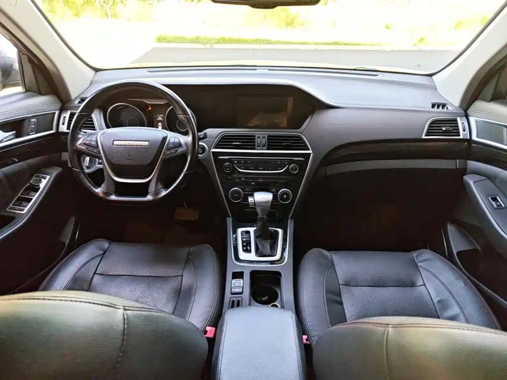 Leopaard CS10 2017 2017 Model 2.0T Automatic Luxury Edition
