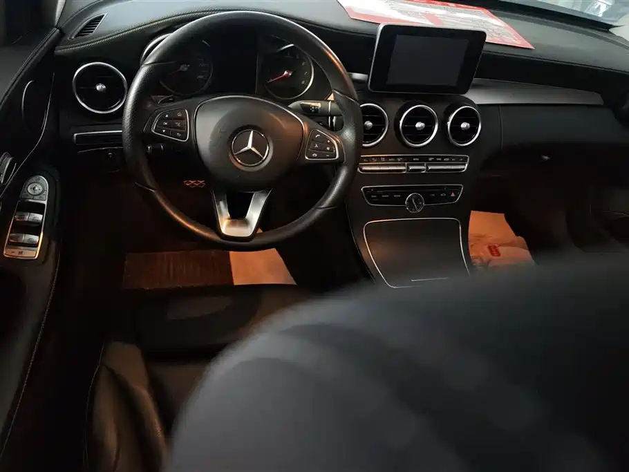 Mercedes-Benz C-Class 2018 C 180 L Fashion Sport Edition фото 12