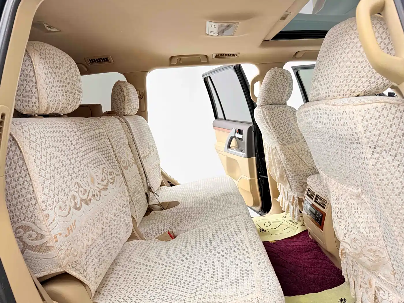 Toyota Land Cruiser 2012 4.0L Automatic VX фото 9