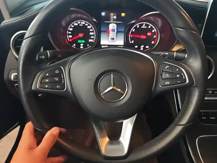 Mercedes-Benz C-Class 2018 C 180 L Fashion Sport Edition фото 15