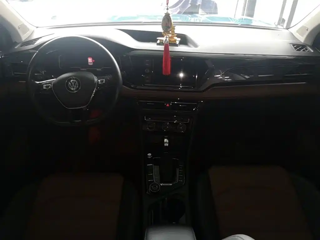 Volkswagen Tharu 2019 Model 330TSI 4WD Flagship Edition China VI фото 10