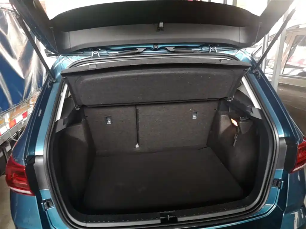 Volkswagen Tharu 2019 Model 330TSI 4WD Flagship Edition China VI фото 19