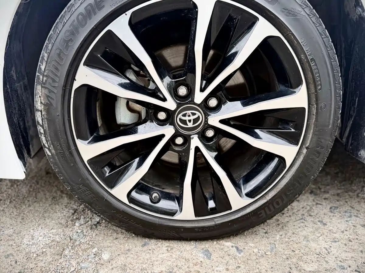 Toyota Levin 2022 185T CVT Sport Edition фото 9