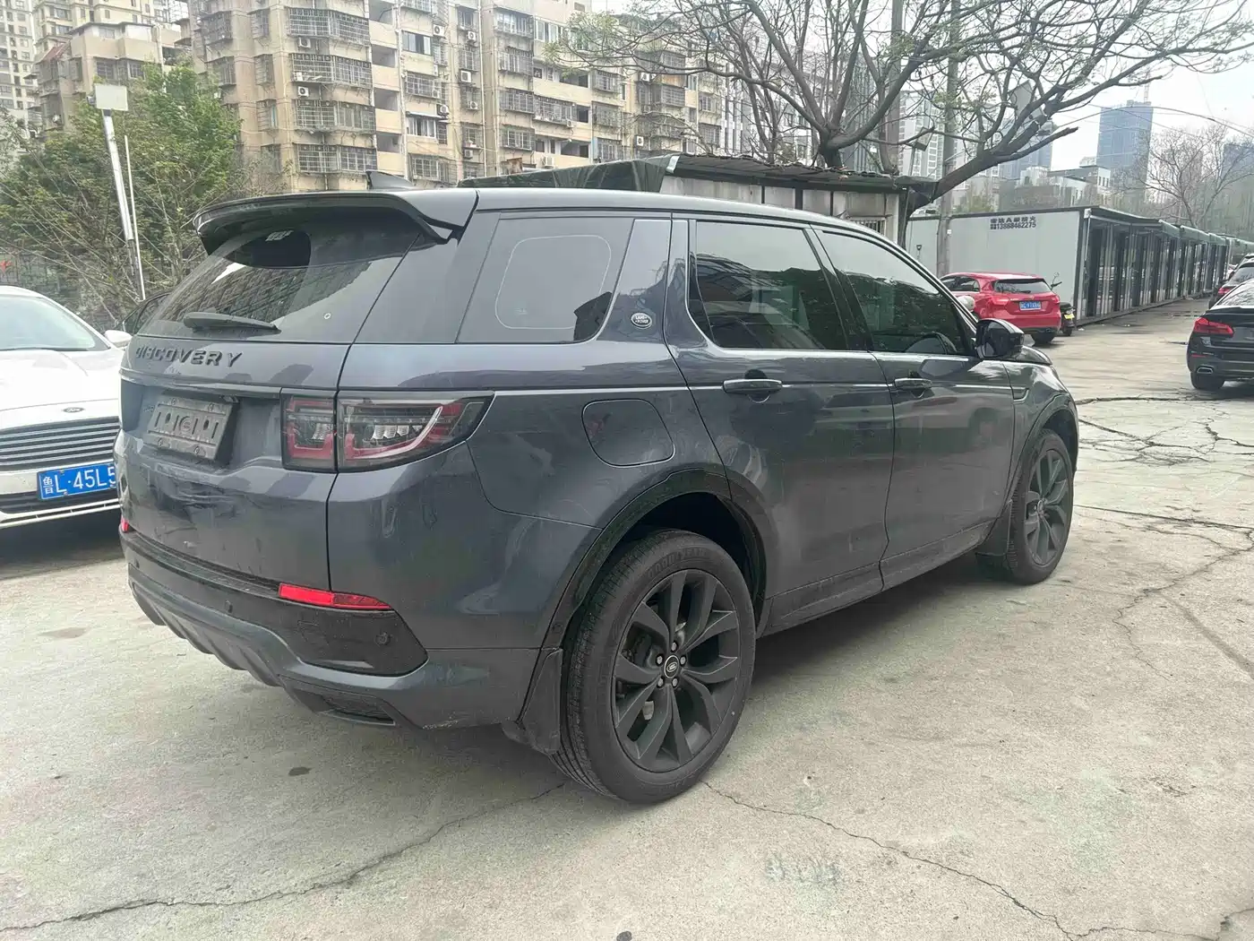 LAND ROVER DISCOVER SPORTS