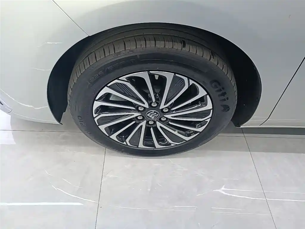 Buick GL8 New Energy 2025 Land Honor Premium Edition 7-Seater фото 23