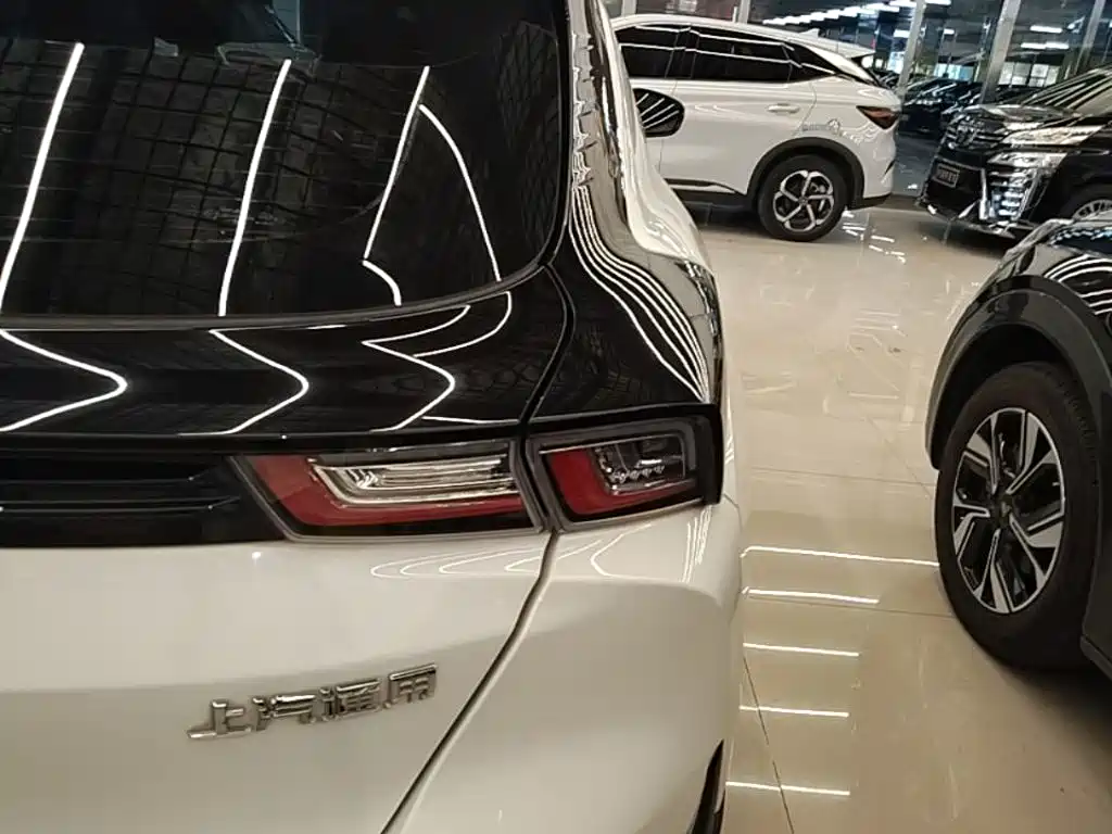 Chevrolet Menlo 2023 2022 Star Edition