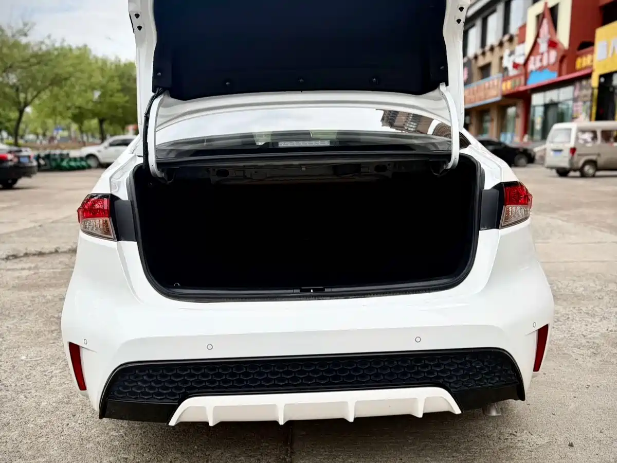 Toyota Levin 2022 185T CVT Sport Edition фото 14