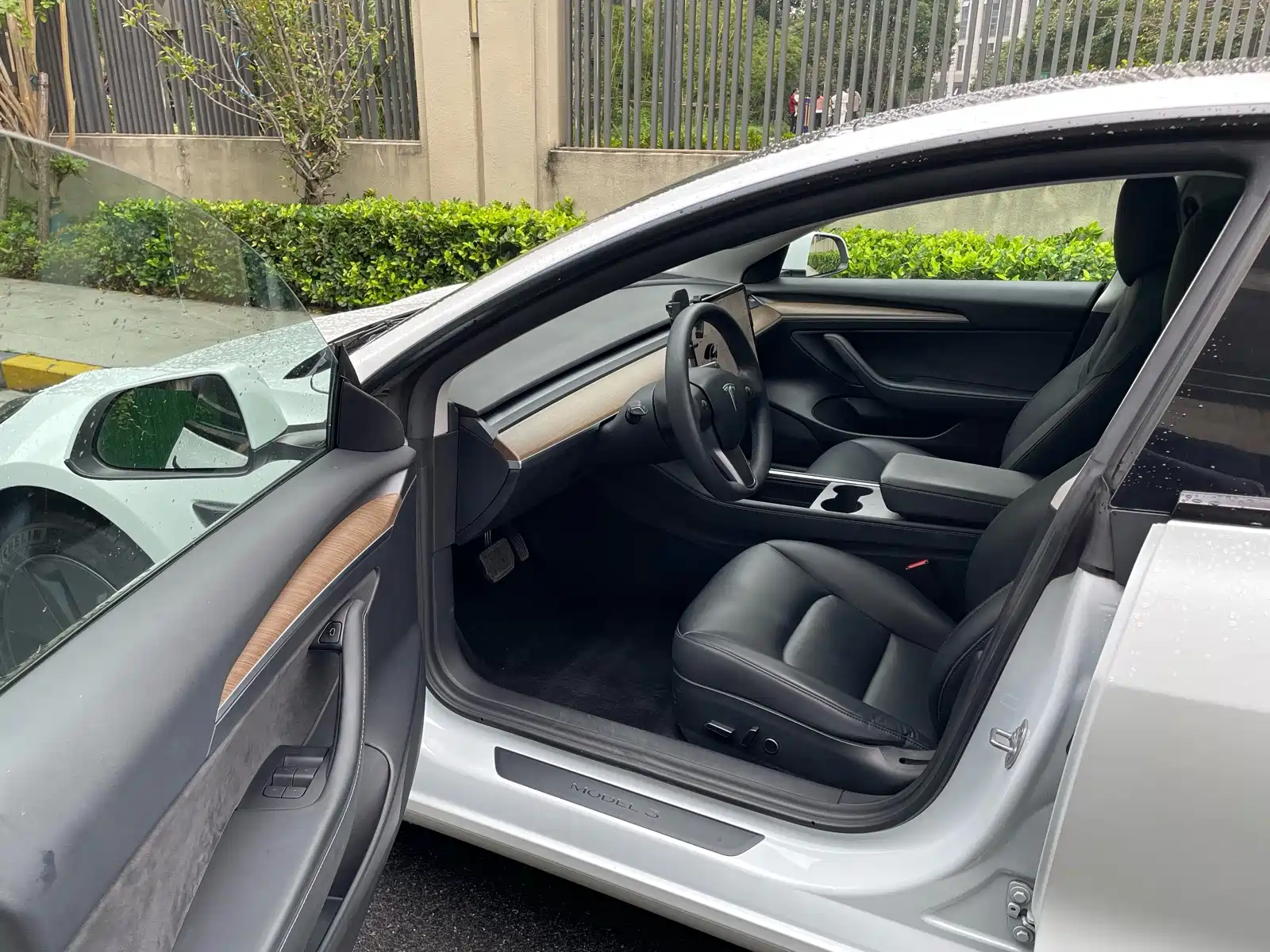 Фото 5 - Tesla Model 3