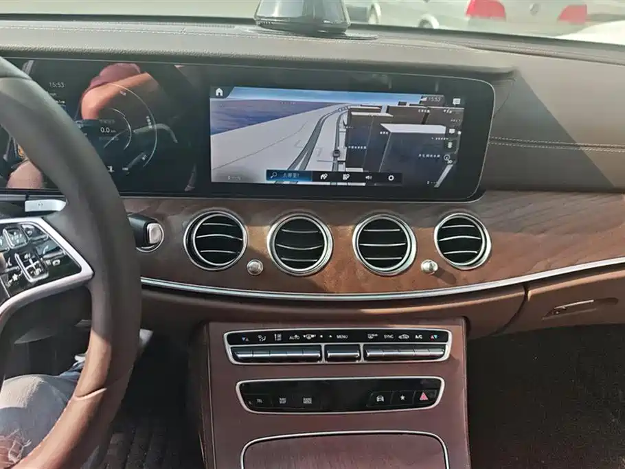 Mercedes-Benz E-Class 2023 Facelift E 300 L Luxury фото 13