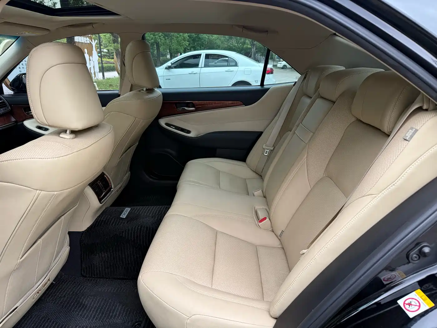 Toyota Crown 2018 2.0T Fashion Edition фото 6