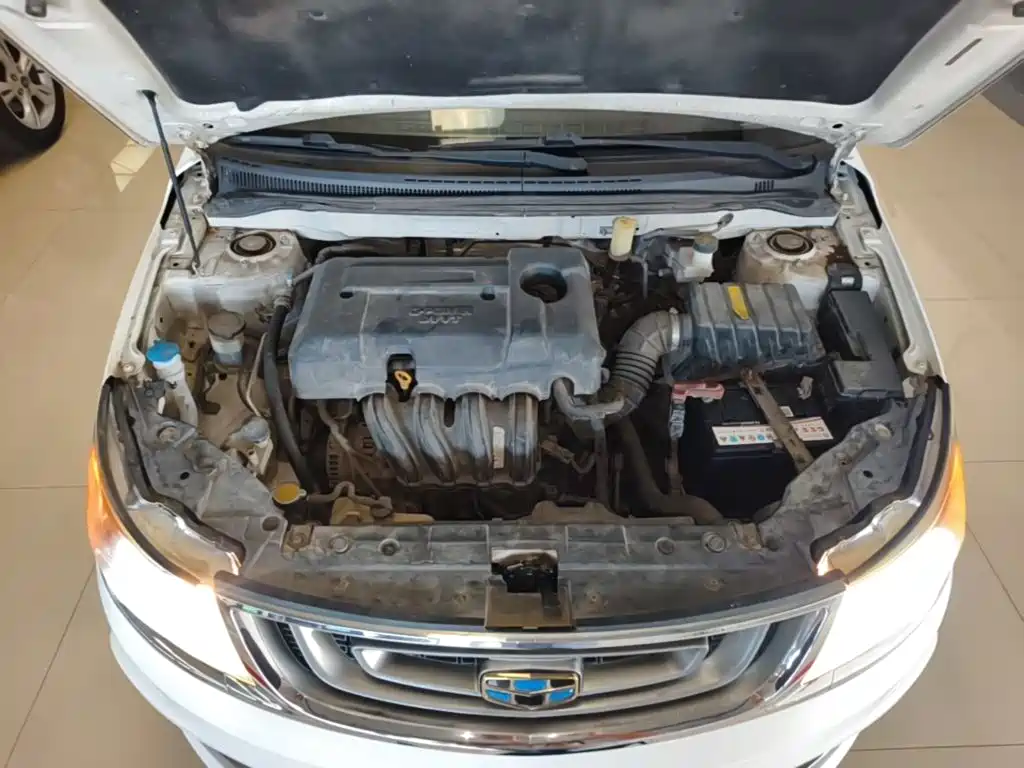 Фото 20 - Geely Vision