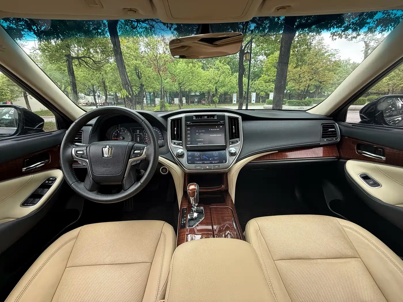 Toyota Crown 2018 2.0T Fashion Edition фото 12