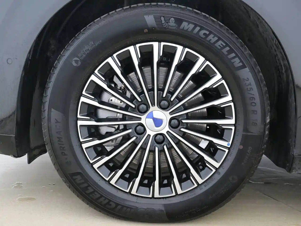 2026 Denza D9