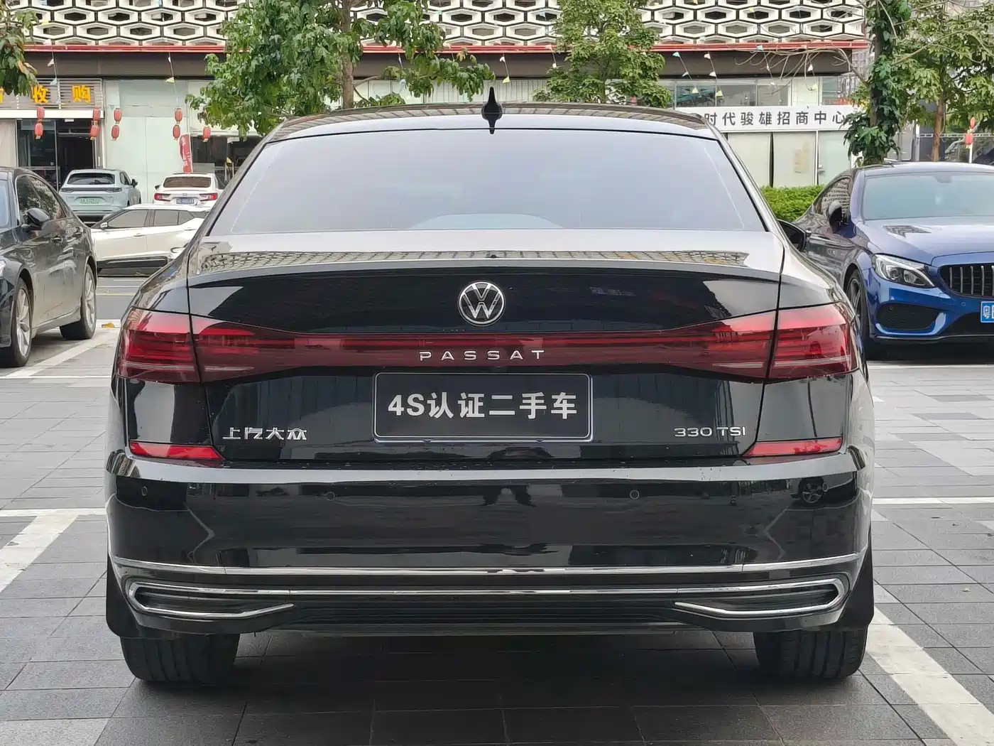 Volkswagen Passat 2022 330TSI Starlight Elite Edition фото 6
