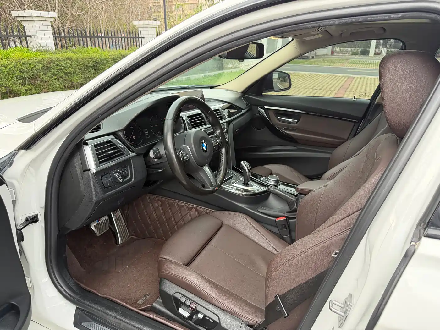 BMW 3 Series 2019 320Li M Luxury Package фото 8
