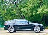 Photo 10 - BMW X4 M