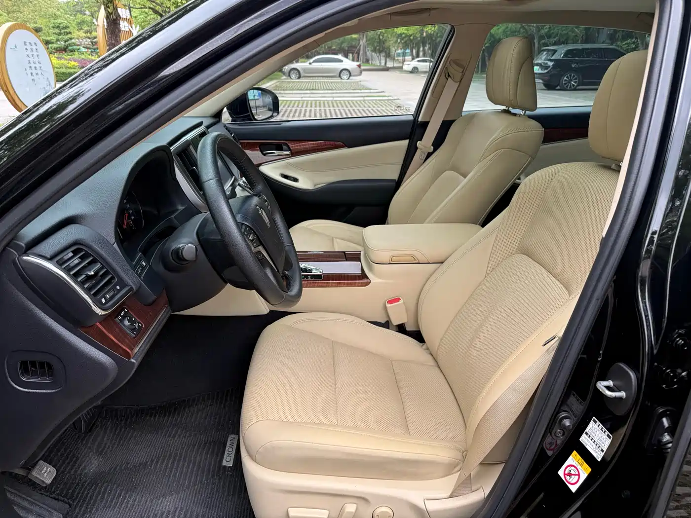 Toyota Crown 2018 2.0T Fashion Edition фото 5