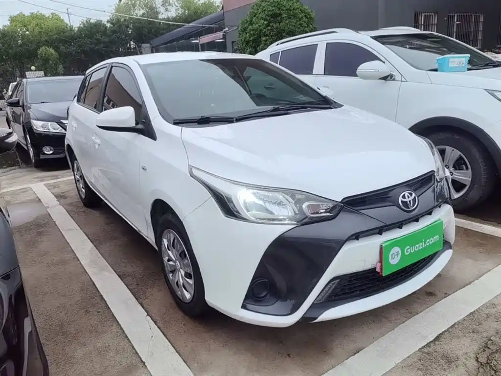 Toyota YARiS L Zhi Xuan 2019 1.5E CVT MeiDong Edition China VI фото 4