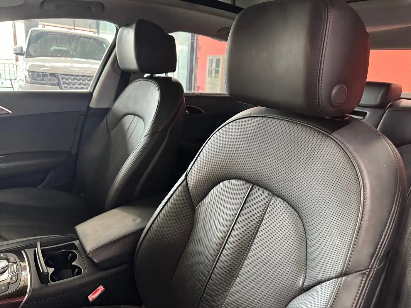 Audi A6L 2012 35 FSI Comfort фото 13