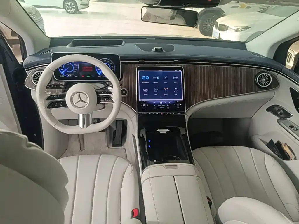 Mercedes-Benz EQE SUV 2026 2024 500 4MATIC Luxury Edition