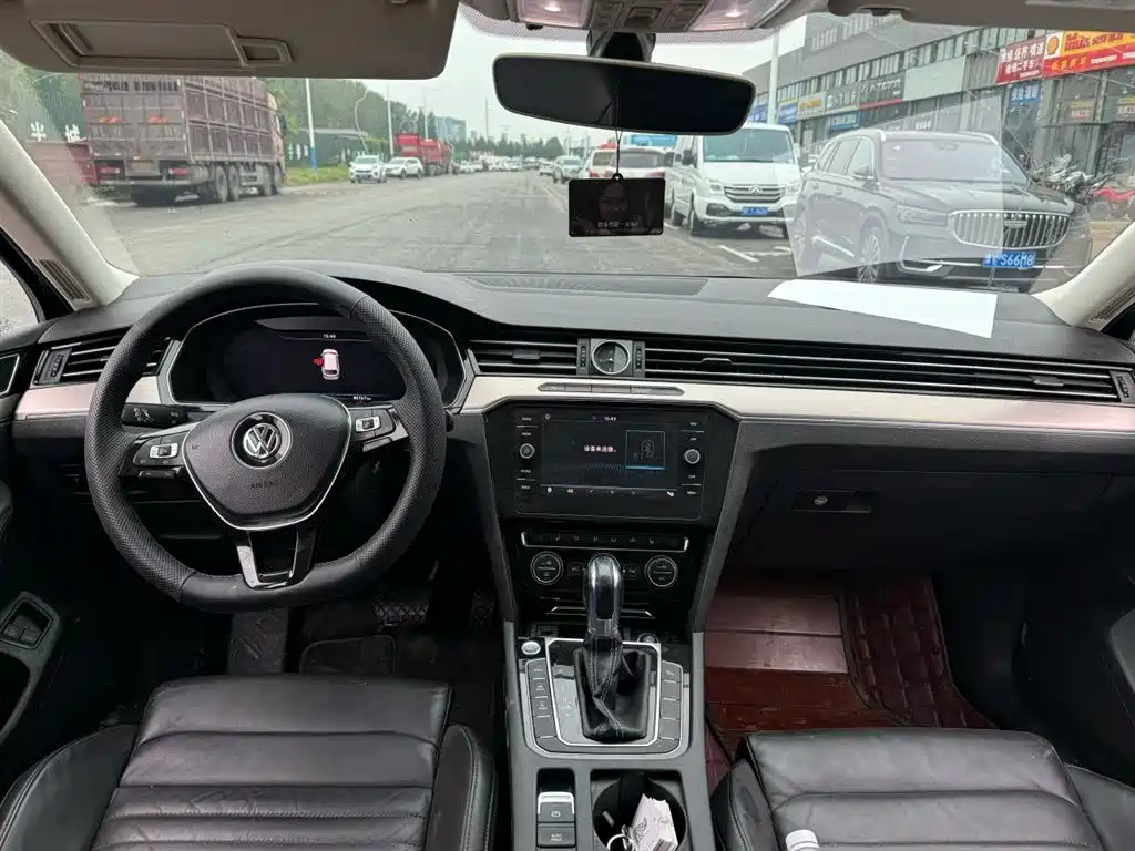 VOLKSWAGEN WEILAN NEW ENERGY