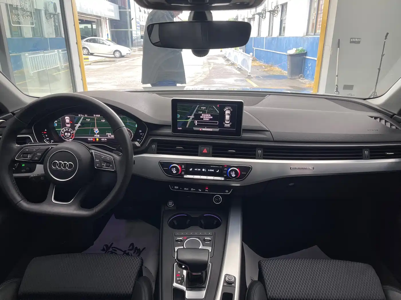 Audi A4L 2018 30th Anniversary 45 TFSI quattro Sport фото 6