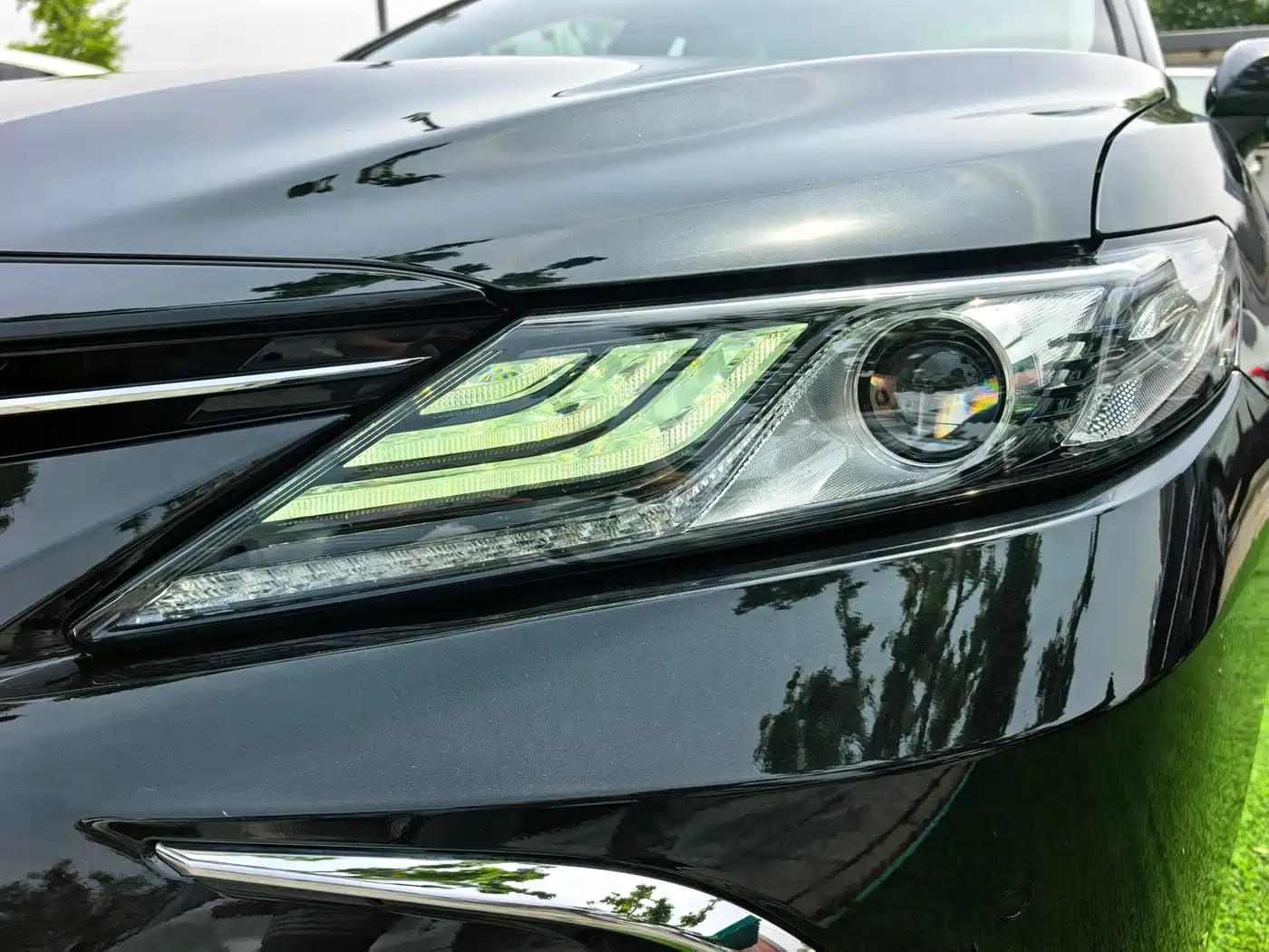 Toyota Camry 2023 2.0G Luxury Edition фото 2