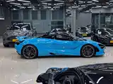 Photo 3 - McLaren 720S