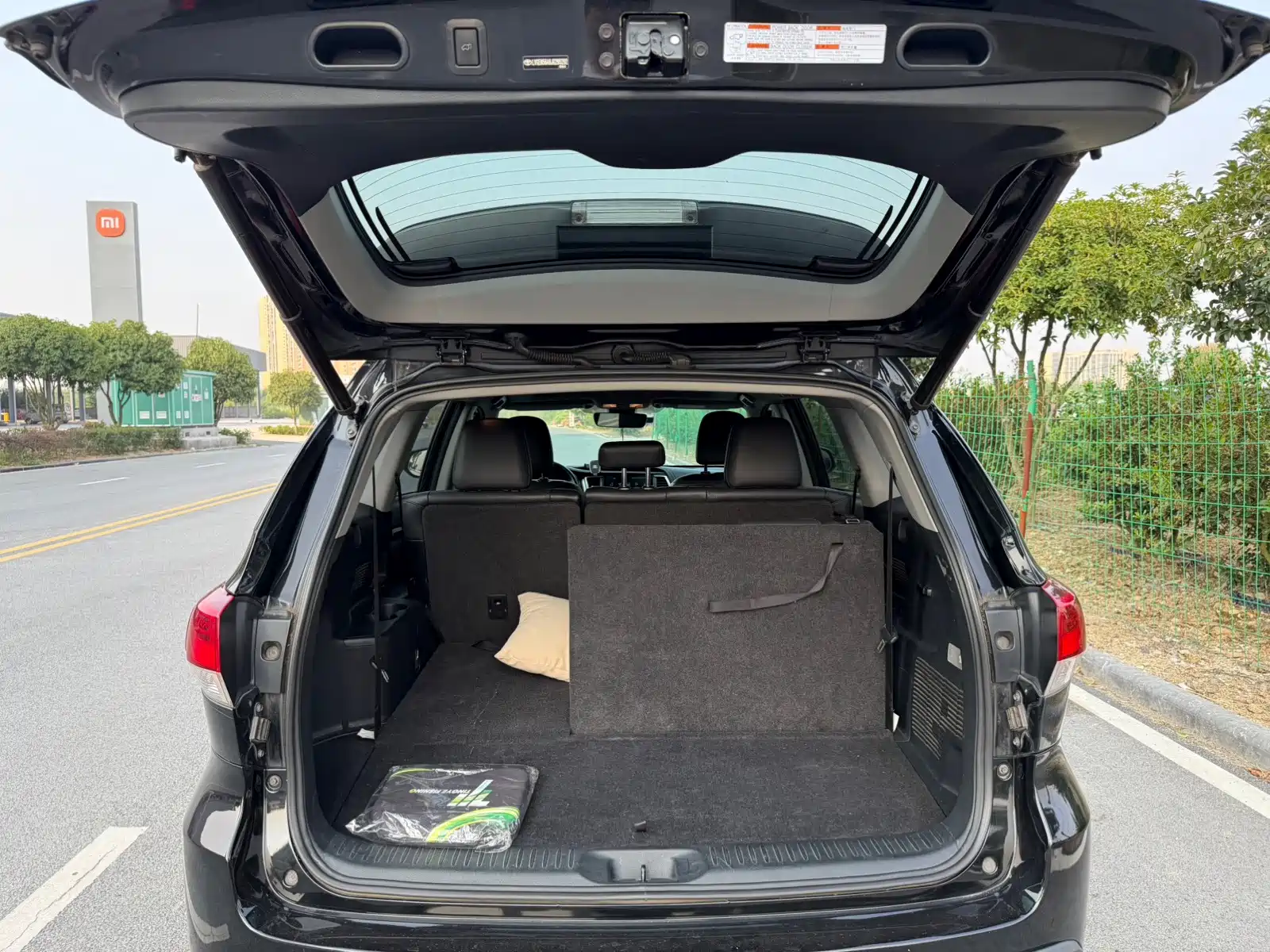 Photo 10 - Toyota Highlander