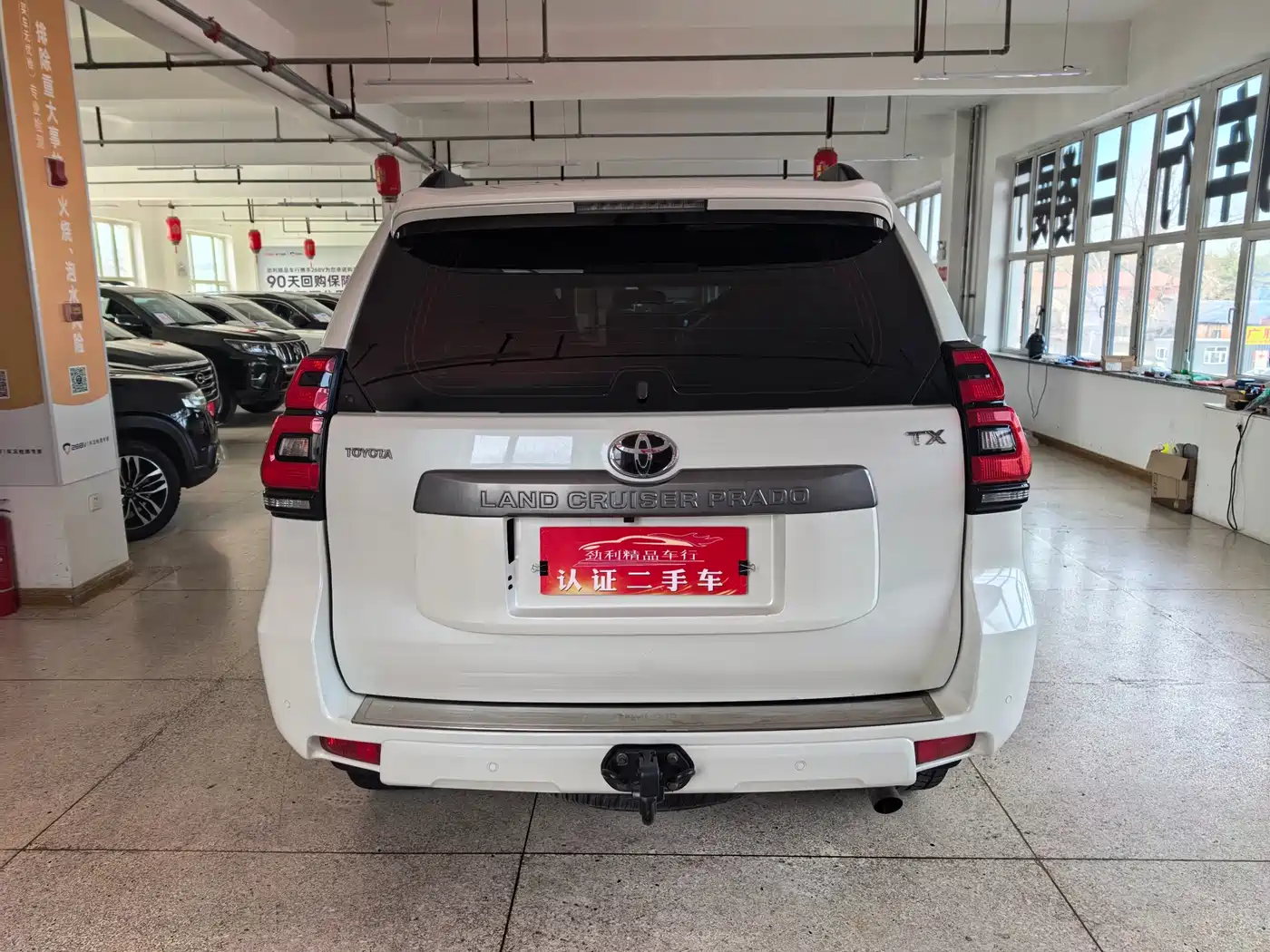 Toyota Prado 2018 3.5L Auto TX-L фото 5