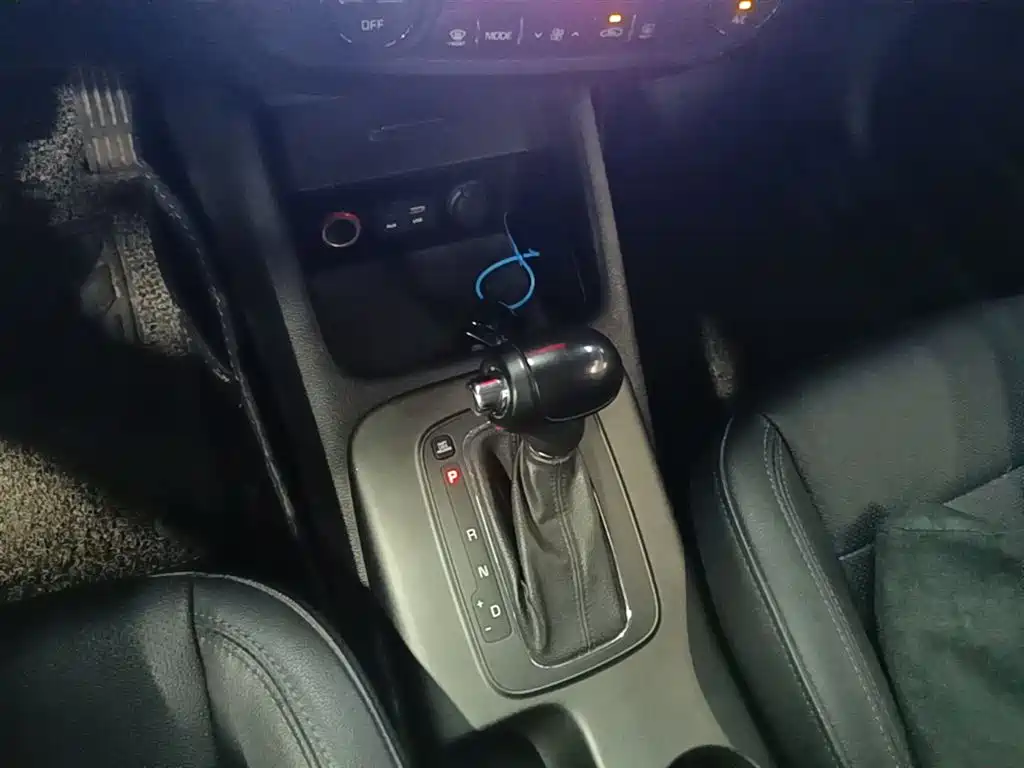 Kia K3 2015 1.6L Automatic DLX фото 14