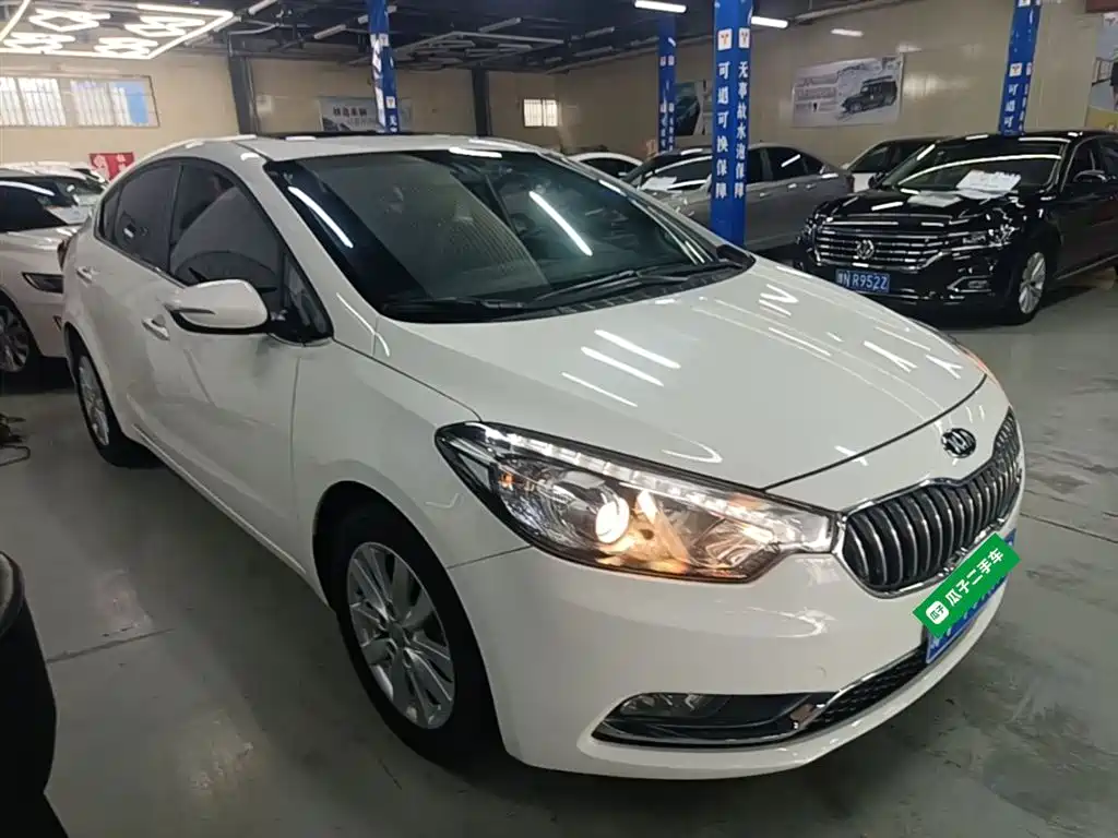 Kia K3 2015 1.6L Automatic DLX фото 4