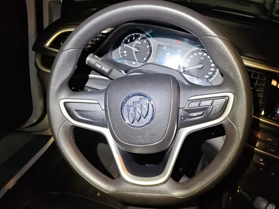 Photo 15 - Buick Excelle