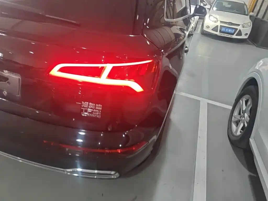 Audi Q5L 2018 40 TFSI Premium Fashion China VI фото 8